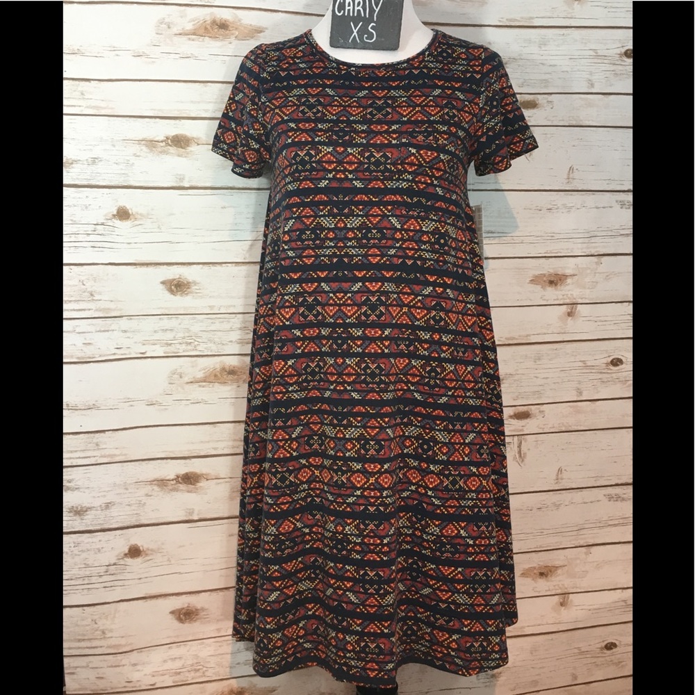 Carly by LuLaRoe